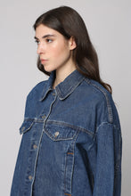 Carica l'immagine nel visualizzatore di Gallery, Giacca Cally di jeans
