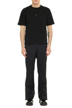 Carica l'immagine nel visualizzatore di Gallery, T-shirt girocollo Boxy Micro Logo in cotone
