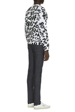 Load image into Gallery viewer, slim fit jeans
