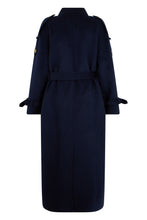 Load image into Gallery viewer, Long double-breasted coat in wool
