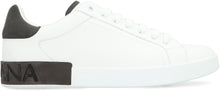 Carica l'immagine nel visualizzatore di Gallery, Sneakers low-top in pelle
