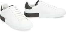 Carica l'immagine nel visualizzatore di Gallery, Sneakers low-top in pelle

