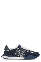 Carica l'immagine nel visualizzatore di Gallery, Sneakers con logo
