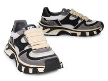 Carica l'immagine nel visualizzatore di Gallery, Sneakers con suola robusta
