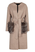 Carica l'immagine nel visualizzatore di Gallery, Cappotto in double di lana e cashmere
