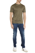 Carica l'immagine nel visualizzatore di Gallery, T-shirt girocollo in cotone
