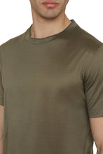 Carica l'immagine nel visualizzatore di Gallery, T-shirt girocollo in cotone
