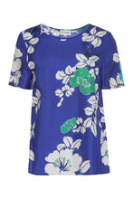 Carica l'immagine nel visualizzatore di Gallery, Blusa in seta stampata
