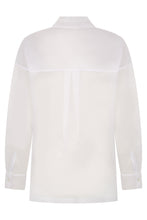 Carica l'immagine nel visualizzatore di Gallery, Camicia in seta con volant
