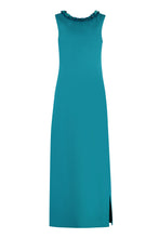 Carica l&#39;immagine nel visualizzatore di Gallery, Abito con applicazioni floreali
