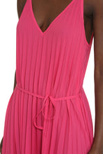Load image into Gallery viewer, Pleated dress
