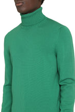 Carica l'immagine nel visualizzatore di Gallery, Pullover dolcevita in lana
