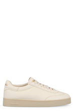 Carica l'immagine nel visualizzatore di Gallery, Sneakers low-top Largs in pelle
