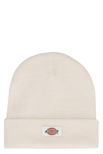 Carica l'immagine nel visualizzatore di Gallery, Cappello in maglia Gibsland con logo
