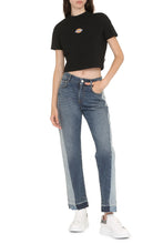 Carica l'immagine nel visualizzatore di Gallery, T-shirt crop Maple Valley con logo
