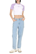 Carica l'immagine nel visualizzatore di Gallery, T-shirt crop Sodaville con logo
