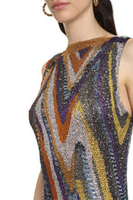 Carica l'immagine nel visualizzatore di Gallery, Maxi-abito in maglia lurex
