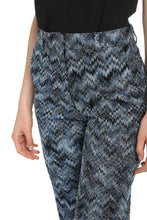 Carica l'immagine nel visualizzatore di Gallery, Pantaloni in maglia con motivo chevron
