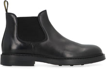 Carica l'immagine nel visualizzatore di Gallery, Chelsea boots in pelle
