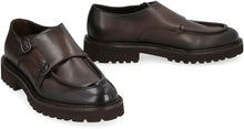 Carica l'immagine nel visualizzatore di Gallery, Monk-strap in pelle
