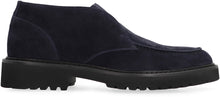 Carica l'immagine nel visualizzatore di Gallery, Desert boots in suede
