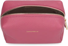 Carica l'immagine nel visualizzatore di Gallery, Beauty case in pelle
