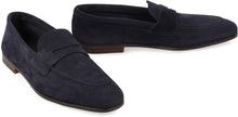 Carica l'immagine nel visualizzatore di Gallery, Mocassini Heswall in suede

