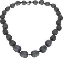 Carica l'immagine nel visualizzatore di Gallery, Collana con perle in resina
