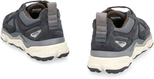Carica l'immagine nel visualizzatore di Gallery, Sneakers low-top Satellite Runner

