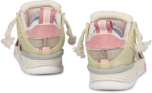 Carica l'immagine nel visualizzatore di Gallery, Sneakers Area Patchwork
