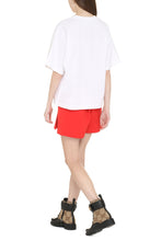 Carica l'immagine nel visualizzatore di Gallery, T-shirt girocollo in cotone
