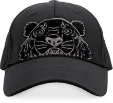 Carica l'immagine nel visualizzatore di Gallery, Cappello da baseball con logo ricamato
