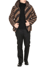 Load image into Gallery viewer, Reversible hooded down jacket
