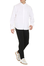 Carica l'immagine nel visualizzatore di Gallery, Camicia in cotone stretch con collo button-down

