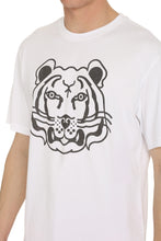 Carica l'immagine nel visualizzatore di Gallery, T-shirt con stampa sul davanti
