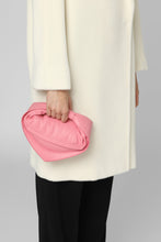 Carica l'immagine nel visualizzatore di Gallery, Mini-bag Tortellino in pelle
