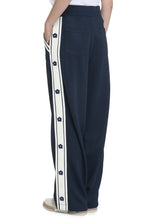 Carica l'immagine nel visualizzatore di Gallery, Track-pants con bande decorative
