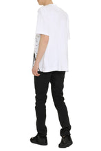 Carica l'immagine nel visualizzatore di Gallery, T-shirt oversize in cotone

