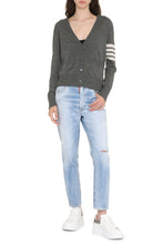 Load image into Gallery viewer, Virgin wool cardigan
