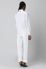 Carica l'immagine nel visualizzatore di Gallery, Camicia in cotone con collo button-down
