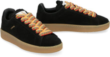 Carica l'immagine nel visualizzatore di Gallery, Sneakers low-top Curb Lite
