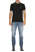 Carica l'immagine nel visualizzatore di Gallery, Comme Des Garçons Shirt X Fred Perry - Polo in piquet di cotone
