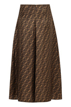 Load image into Gallery viewer, Flared skirt with logo
