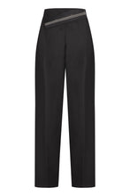 Load image into Gallery viewer, Wool carrot-fit trousers

