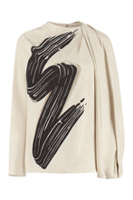 Carica l'immagine nel visualizzatore di Gallery, Blusa in seta con stampa

