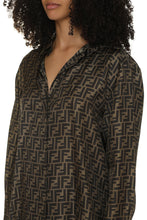 Load image into Gallery viewer, Silk shirt
