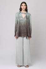 Load image into Gallery viewer, Printed silk blouse
