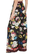 Load image into Gallery viewer, Printed silk pants
