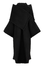 Carica l'immagine nel visualizzatore di Gallery, Cappotto in lana e alpaca
