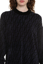 Carica l'immagine nel visualizzatore di Gallery, Maglione in velluto con logo all-over
